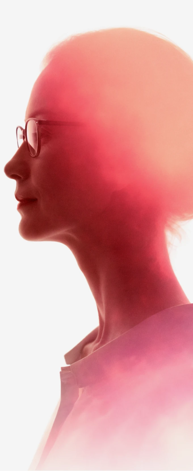 Her Echoes Background